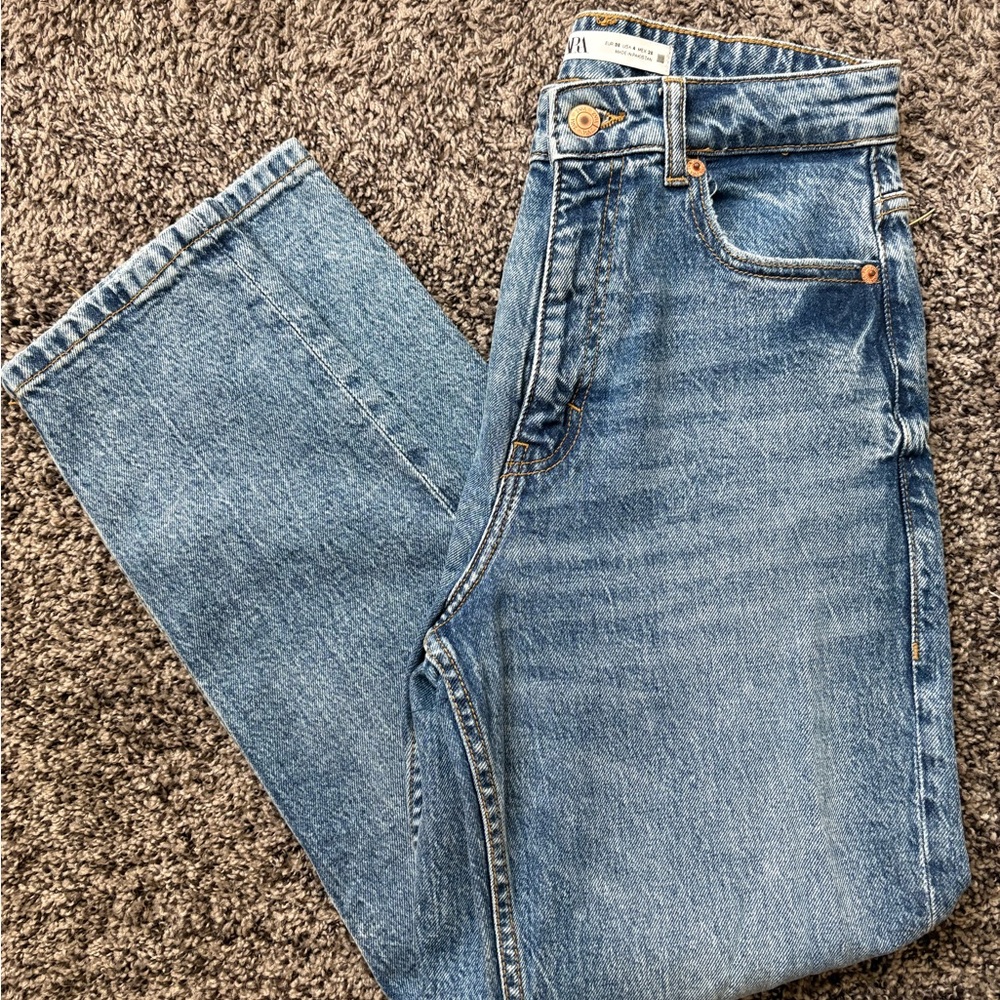 Zara High Waisted Jeans